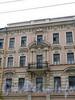 1-я линия В.О., д. 18. Доходный дом И. В. Голубина (И. И. Зайцевского). Фрагмент фасада. Фото май 2010 г.