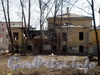 8-ая линия В.О., д. 61. Здание бывшего Благовещенского синодального подворья. Разрушенный дворовый флигель. Фото апрель 2009 г.