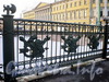 Фрагмент ограждения 2-го Садового моста. Фото март 2010 г.