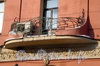 Наб. реки Фонтанки, д. 85. Доходный дом Юсуповых. Решетка балкона. Фото февраль 2010 г.