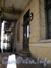 Английская наб., д. 10. Центральный вход на момент реставрации. Фото июнь 2010 г.