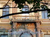 Английская наб., д. 68. Балкон портика. Фото июнь 2010 г.