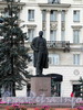 Памятник А.М. Горькому на пересечении Каменноостровского и Кронверкского проспектов. Фото октябрь 2010 г.