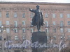 Памятник С. М. Кирову на Кировской площади. Фото декабрь 2011 г.