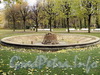 Чаша фонтана в саду Смольного. Фото октябрь 2010 г.