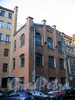 Волынский пер., д. 2 (правая часть). Здание бывшей типографии А. А. Суворина. Фасад здания. Фото октябрь 2009 г.