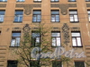Дойников пер., д. 1-3. Фрагмент фасада. Фото май 2010 г.