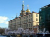 Конюшенная пл., д. 2 (левая часть) / наб. канала Грибоедова, д. 3. Здание бывшего комплекса Придворного конюшенного ведомства. Фасад по площади. Фото март 2010 г.