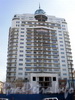 Большеохтинский пр., д. 9. Жилой дом. Общий вид здания. Фото апрель 2009 г.