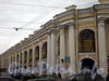 Невский пр., д. 35 (Ломоносовская линия Гостиного двора). Вид от Садовой улицы.  Фото март 2010 г.