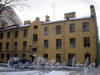 Константиновский пр., д. 3. Аварийное здание. Вид со двора. Фото декабрь 2009 г.