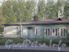 Коломяжский пр., д. 6. Здание билетных касс ж/д станции «Новая деревня». Фото 2008 г.