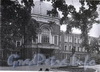 Большой пр. В.О., д. 85 (средний корпус). Здание больницы Покровской общины сестер милосердия. Фасад здания. Фото 2001 г. (из книги «Историческая застройка Санкт-Петербурга»)