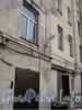 Старо-Петергофский пр., дом 9, лит. Б. Парадная и часть дома со стороны двора. Фото февраль 2012 г.