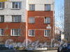Ленинский пр., дом 79, корп. 2. Фрагмент фасада жилого дома. Фото март 2012 г.