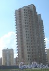 Пр. Кузнецова, дом 11, корпус 3. Вид с ул. Маршала Казакова на строящийся дом. Фото 30 мая 2013 г.