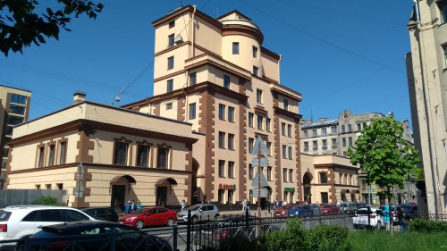 Санкт-Петербург,Чкаловский пр. - Встроенное помещение сдам (вторичное)