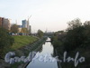 Перспектива реки Волковки (Волковского канала) в районе ж.д. ст. «Проспект Славы». Фото 2012 года.
