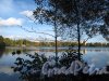 озеро Суздальское Верхнее. Вид озеро и застройку района Шувалово-Озерки со стороны Бол. Озерной ул. Фото октябрь 2013 г.
