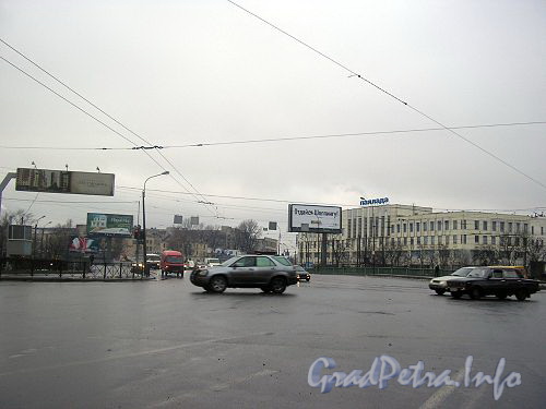 мост Комаровский через р. Охта