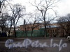 3-я линия В.О., д. 2, лит. А. Здание Мозаичного отделения Академии художеств. Вид из сада Академии художеств. Фото ноябрь 2009 г.