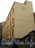 2-я линия В.О., д. 5 (левый флигель). Общий вид с улицы Репина. Фото июль 2011 г.