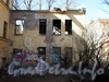 8-ая линия В.О., д. 61. Разрушенный дворовый флигель. Фото апрель 2009 г.