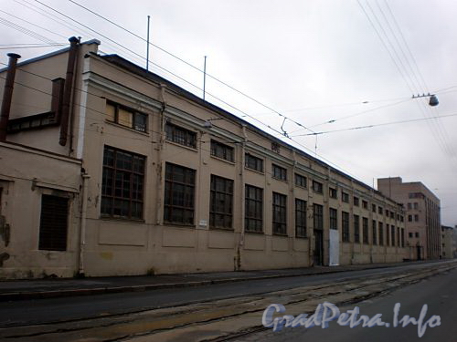 Косая линия, д. 6, лит. А. Производственные корпуса Сталепрокатного завода. Фото октябрь 2009 г.