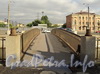 Масляный пешеходный мост через Обводный канал. Фото апрель 2011 г.