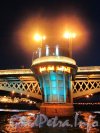 Ночное оформление Благовещенского моста. Фото июль 2012 года.