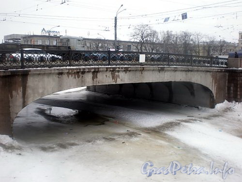 Ново-Петергофский мост через Обводный канал в створе Лермонтовского проспекта. Фото февраль 2010 г.