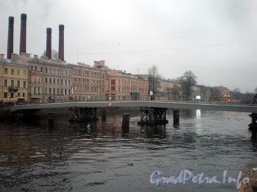 Горсткин пешеходный мост через реку Фонтанку в створе улицы Ефимова. Фото ноябрь 2009 г.