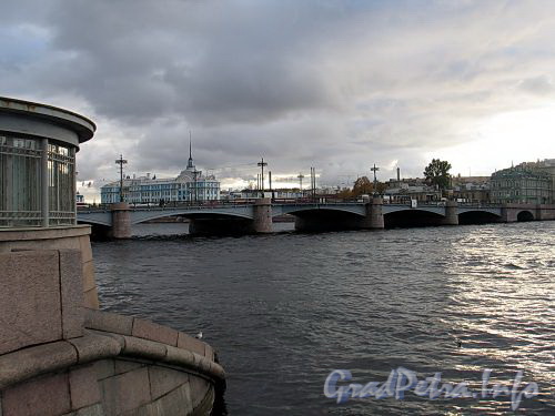 Сампсониевский мост через Бол. Невку. Фото октябрь 2010 г.