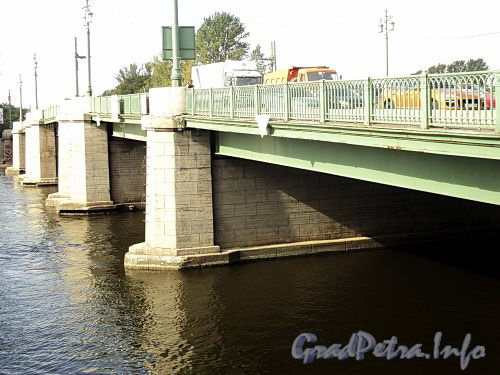 Большой Крестовский мост через Малую Невку. Фото сентябрь 2010 г.