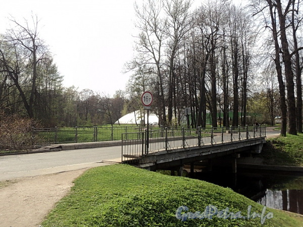 9-й Каменноостровский мост через Большой канал. Фото май 2011 г.