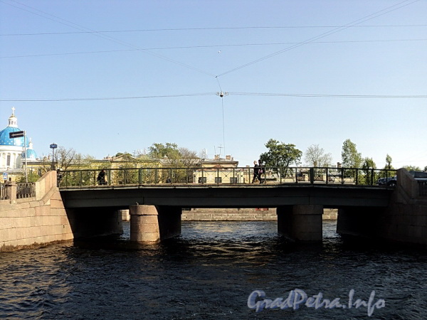 Смежный мост через Крюков канал. Фото май 2010 г.