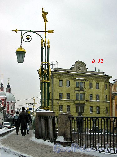 Фонарь Пантелеймоновского моста, вид на ул. Пестеля