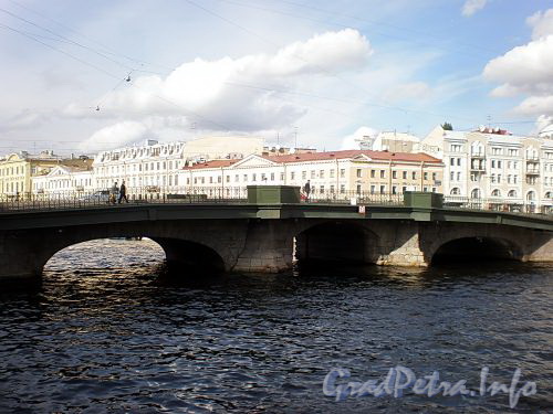 Мост Белинского через реку Фонтанку. Фото август 2009 г.