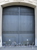 Дворцовая наб., д. 30. Решетка ворот. Фото июнь 2010 г.