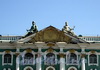 Дворцовая наб., д. 38. Зимний дворец. Скульптурная группа над центральным фронтоном. Фото июнь 2010 г.