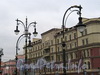 Фонари на площадке у лестничного спуска к воде напротив проспекта Чернышевского. Фото ноябрь 2011 г.