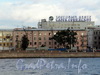 Выборгская наб., д. 25. Вид с Петроградской набережной. Фото сентябрь 2011 г.
