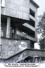 Наб. реки Карповки, д. 13. Жилой дом Ленсовета, фрагмент фасада здания.
