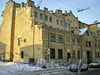 Наб. Крюкова канала, дом 5. Фасад здания Литовского рынка. Общий вид здания. Фото 2005 года.