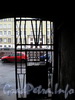 Наб. Крюкова канала, д. 6-8. Доходный дом А. М. Тупикова. Решетка ворот. Фото март 2009 г.
