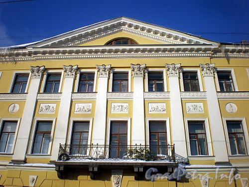 Наб. реки Фонтанки, д. 87. Дом Лебедева. Фрагмент фасада здания. Фото февраль 2010 г.