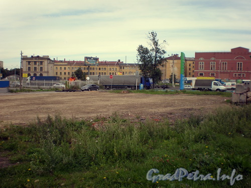 Наб. Обводного канала, д. 60 лит А. Место снесенного здания заводоуправления. Фото 2008 г.