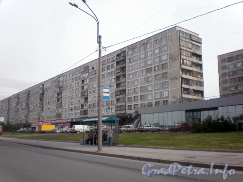 Октябрьская наб., д. 64 к.1, общий вид здания. Фото 2008 г.
