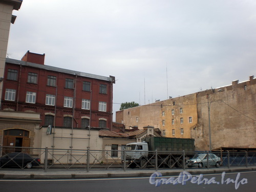 Синопская наб., д. 56-58, общий вид здания. Фото август 2008 г.