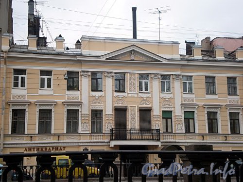 Наб. канала Грибоедова, д. 31. Доходный дом А.В.Владимирского.Фасад здания. Фото апрель 2009 г.